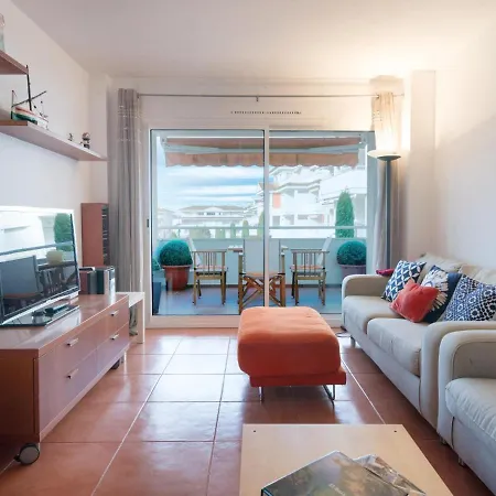 Charming Golf, Pool And Private Parking Apartman *