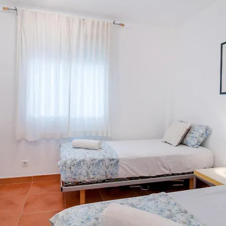 Apartman Charming Golf, Pool And Private Parking *