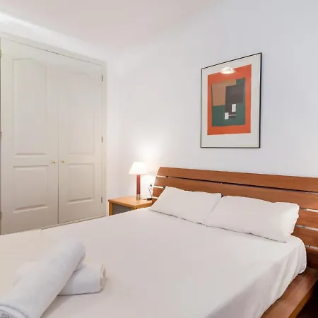 Apartment Charming Golf, Pool And Private Parking